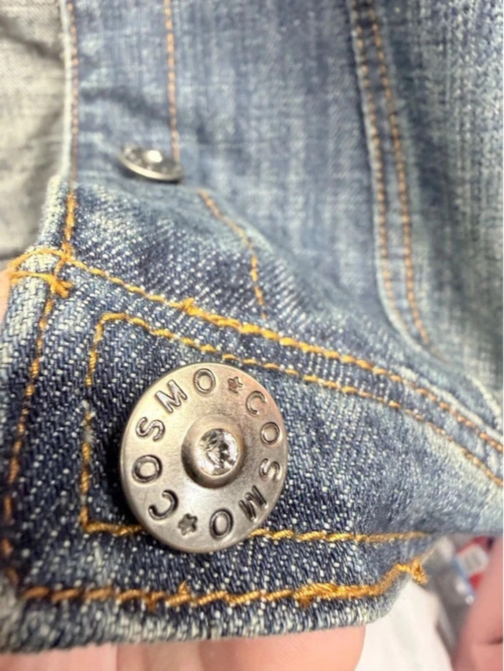 Cosmopolitan Jean Jacket - Picture 6 of 7